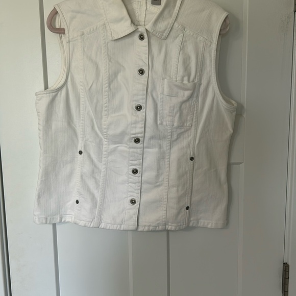 Chico's Jackets & Blazers - Chico's White Button-Up Vest